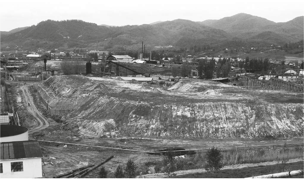 Mining for Closure: Policies and Guidelines for Sustainable Mining Practice and Closure of Mines